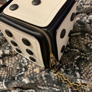 Brand new cube pocketbook includes clutch / long shoulder strap never used